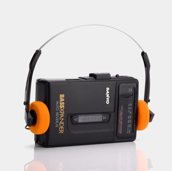 Sanyo BASSXPANDER MGR-703 Auto Reverse AM FM Portable Cassette Player Online now